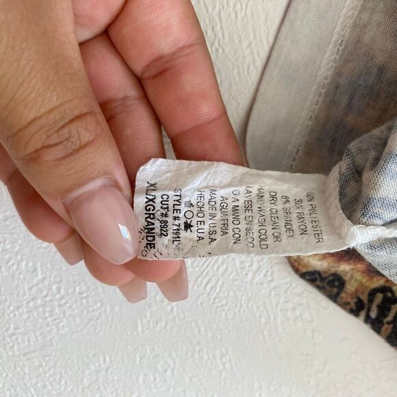 Vocal Chandelier Print Animal Leopard Long Sleeve Top Bling Rhinestone USA Women - Picture 4 of 8